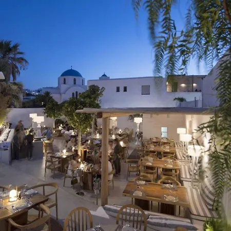 New Spacious With Balcony In The Heart Of * Naousa (Paros)