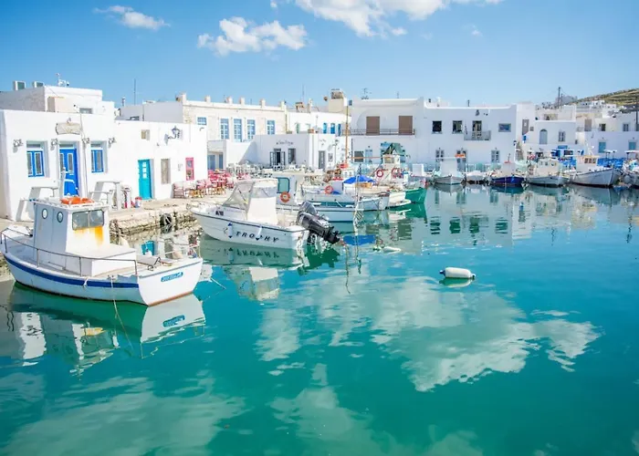 아파트 New Spacious With Balcony In The Heart Of *